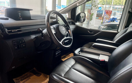 Hyundai Staria, 2021 год, 4 249 000 рублей, 10 фотография