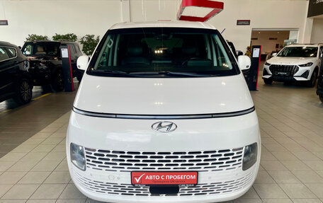 Hyundai Staria, 2021 год, 4 249 000 рублей, 2 фотография
