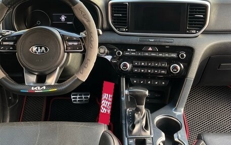 KIA Sportage IV рестайлинг, 2018 год, 2 485 000 рублей, 5 фотография