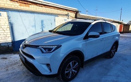 Toyota RAV4, 2019 год, 2 850 000 рублей, 3 фотография
