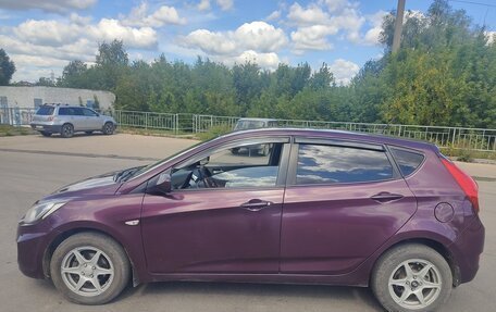 Hyundai Solaris II рестайлинг, 2012 год, 599 000 рублей, 3 фотография