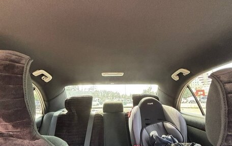 Toyota Avensis III рестайлинг, 2003 год, 650 000 рублей, 16 фотография
