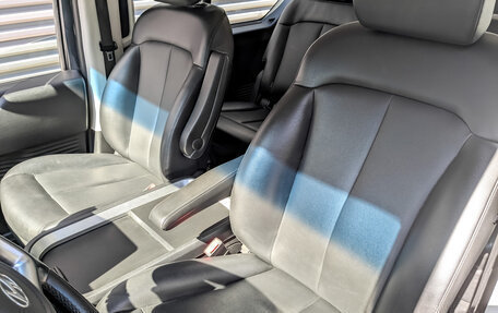 Hyundai Staria, 2022 год, 4 900 000 рублей, 21 фотография