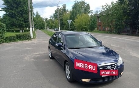 Hyundai Elantra IV, 2010 год, 715 000 рублей, 3 фотография