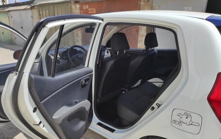 Hyundai i10 II, 2012 год, 650 000 рублей, 23 фотография
