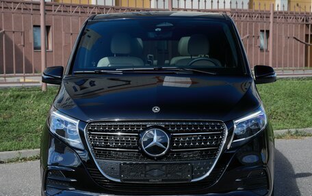 Mercedes-Benz V-Класс, 2025 год, 12 555 000 рублей, 24 фотография