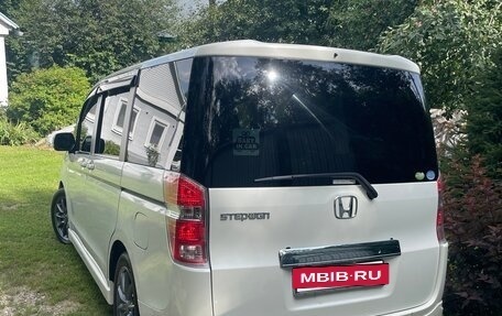 Honda Stepwgn IV, 2010 год, 1 555 000 рублей, 4 фотография
