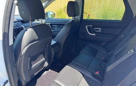 Land Rover Discovery Sport I рестайлинг, 2019 год, 2 300 000 рублей, 8 фотография