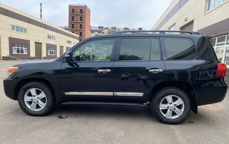 Toyota Land Cruiser 200, 2012 год, 2 950 000 рублей, 7 фотография