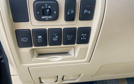 Toyota Land Cruiser 200, 2012 год, 2 950 000 рублей, 11 фотография