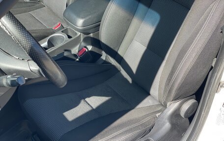 Hyundai i30 II рестайлинг, 2013 год, 800 000 рублей, 11 фотография