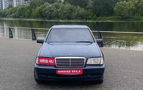 Mercedes-Benz C-Класс, 1997 год, 235 000 рублей, 12 фотография