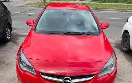 Opel Astra J, 2013 год, 830 000 рублей, 3 фотография
