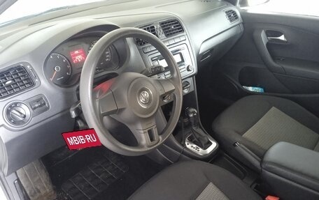 Volkswagen Polo VI (EU Market), 2011 год, 820 000 рублей, 7 фотография