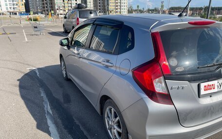 Honda Fit III, 2018 год, 1 200 000 рублей, 16 фотография