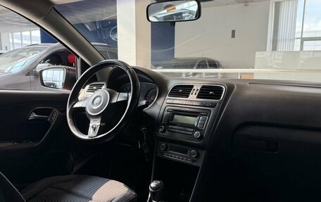Volkswagen Polo VI (EU Market), 2012 год, 470 000 рублей, 17 фотография