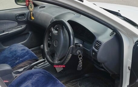 Nissan Wingroad III, 2001 год, 155 000 рублей, 6 фотография