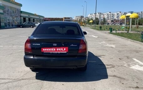 Hyundai Accent II, 2005 год, 290 000 рублей, 2 фотография