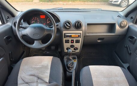 Renault Logan I, 2006 год, 349 000 рублей, 9 фотография