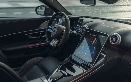 Mercedes-Benz AMG GT, 2024 год, 28 000 000 рублей, 19 фотография