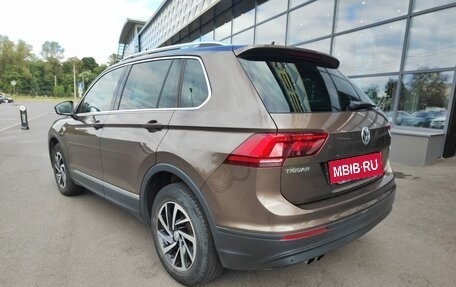Volkswagen Tiguan II, 2018 год, 2 650 000 рублей, 4 фотография