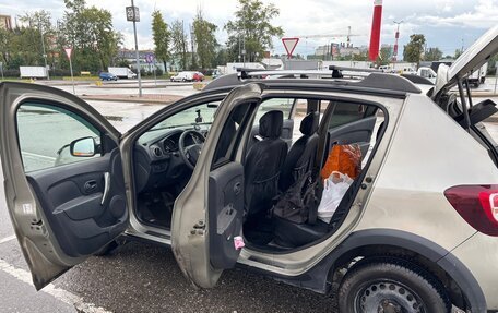 Renault Sandero II рестайлинг, 2015 год, 640 000 рублей, 16 фотография