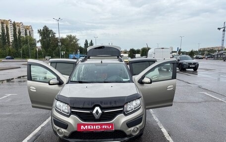 Renault Sandero II рестайлинг, 2015 год, 640 000 рублей, 19 фотография