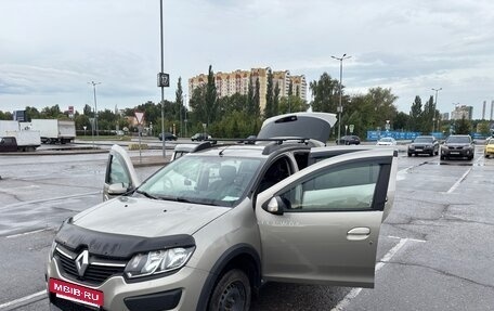 Renault Sandero II рестайлинг, 2015 год, 640 000 рублей, 18 фотография