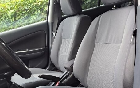 Nissan Almera, 2005 год, 570 000 рублей, 14 фотография