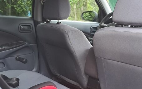 Nissan Almera, 2005 год, 570 000 рублей, 13 фотография
