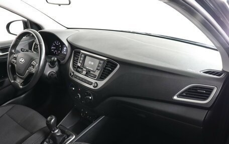 Hyundai Solaris II рестайлинг, 2017 год, 1 010 000 рублей, 6 фотография
