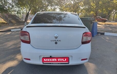 Renault Logan II, 2016 год, 450 000 рублей, 2 фотография