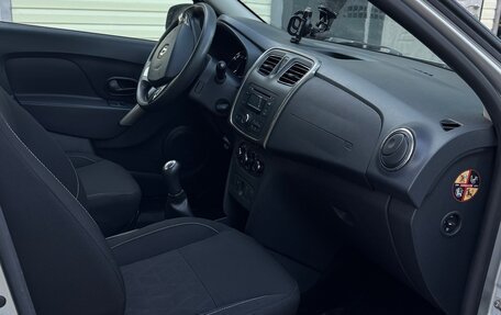 Renault Sandero II рестайлинг, 2015 год, 800 000 рублей, 5 фотография
