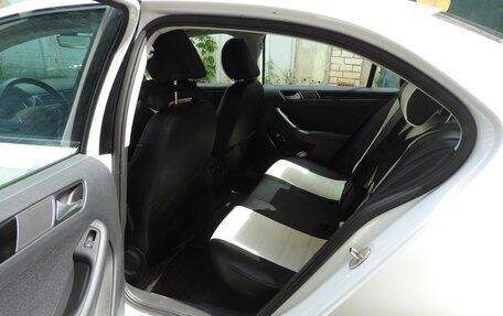 Volkswagen Jetta VI, 2017 год, 1 650 000 рублей, 7 фотография