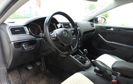 Volkswagen Jetta VI, 2017 год, 1 650 000 рублей, 8 фотография