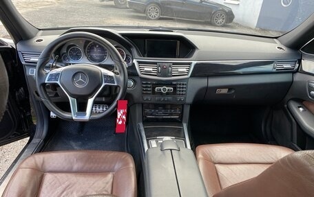 Mercedes-Benz E-Класс, 2012 год, 1 940 000 рублей, 15 фотография