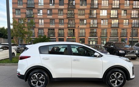 KIA Sportage IV рестайлинг, 2018 год, 2 550 000 рублей, 6 фотография