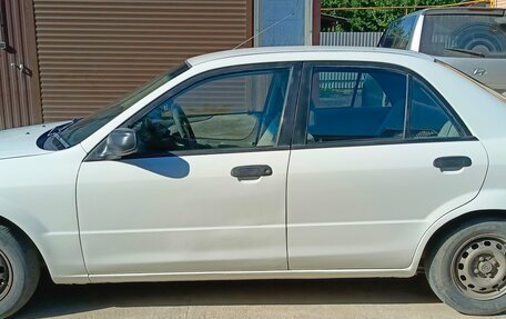 Mazda Familia, 2000 год, 280 000 рублей, 3 фотография