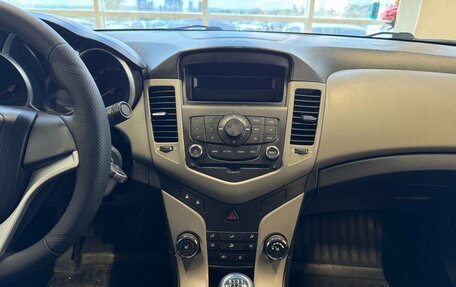 Chevrolet Cruze II, 2012 год, 740 000 рублей, 17 фотография
