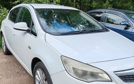 Opel Astra J, 2011 год, 530 000 рублей, 10 фотография