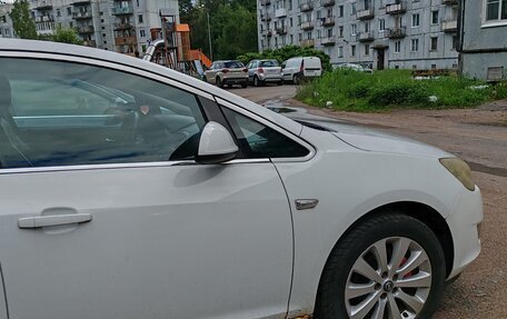 Opel Astra J, 2011 год, 530 000 рублей, 13 фотография