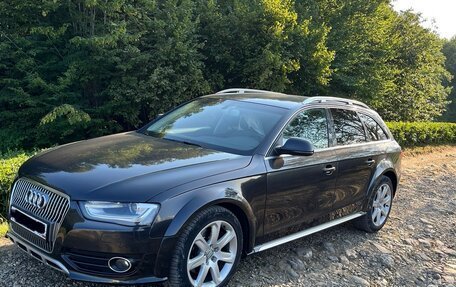 Audi A4 allroad, 2012 год, 1 500 000 рублей, 11 фотография