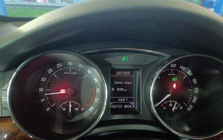 Skoda Superb III рестайлинг, 2013 год, 1 500 000 рублей, 7 фотография