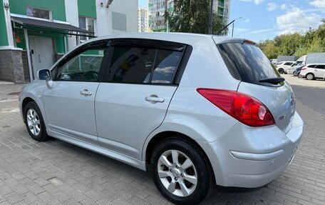 Nissan Tiida, 2011 год, 750 000 рублей, 3 фотография