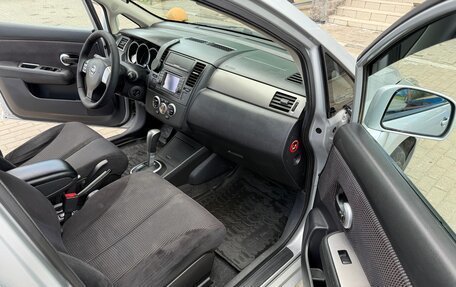 Nissan Tiida, 2011 год, 750 000 рублей, 10 фотография