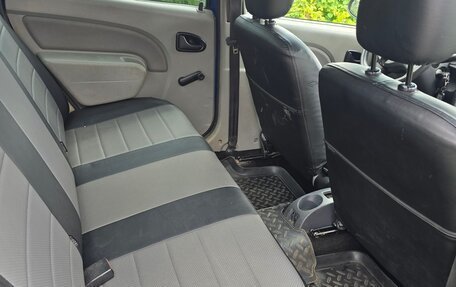 Renault Logan I, 2009 год, 400 000 рублей, 4 фотография