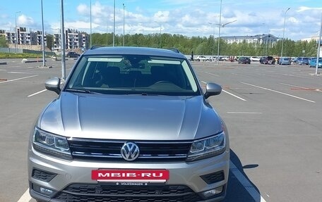 Volkswagen Tiguan II, 2019 год, 2 100 000 рублей, 5 фотография