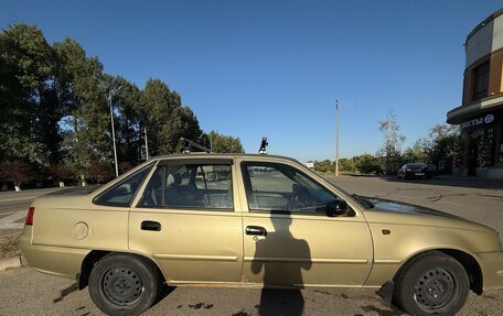Daewoo Nexia I рестайлинг, 2011 год, 200 000 рублей, 6 фотография