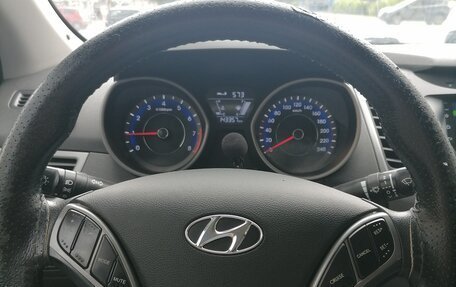 Hyundai Elantra V, 2015 год, 1 200 000 рублей, 9 фотография