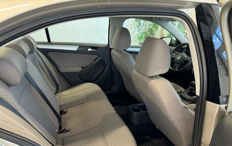 Volkswagen Jetta VI, 2012 год, 1 200 000 рублей, 10 фотография
